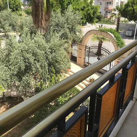 Kahraman Hotel Side